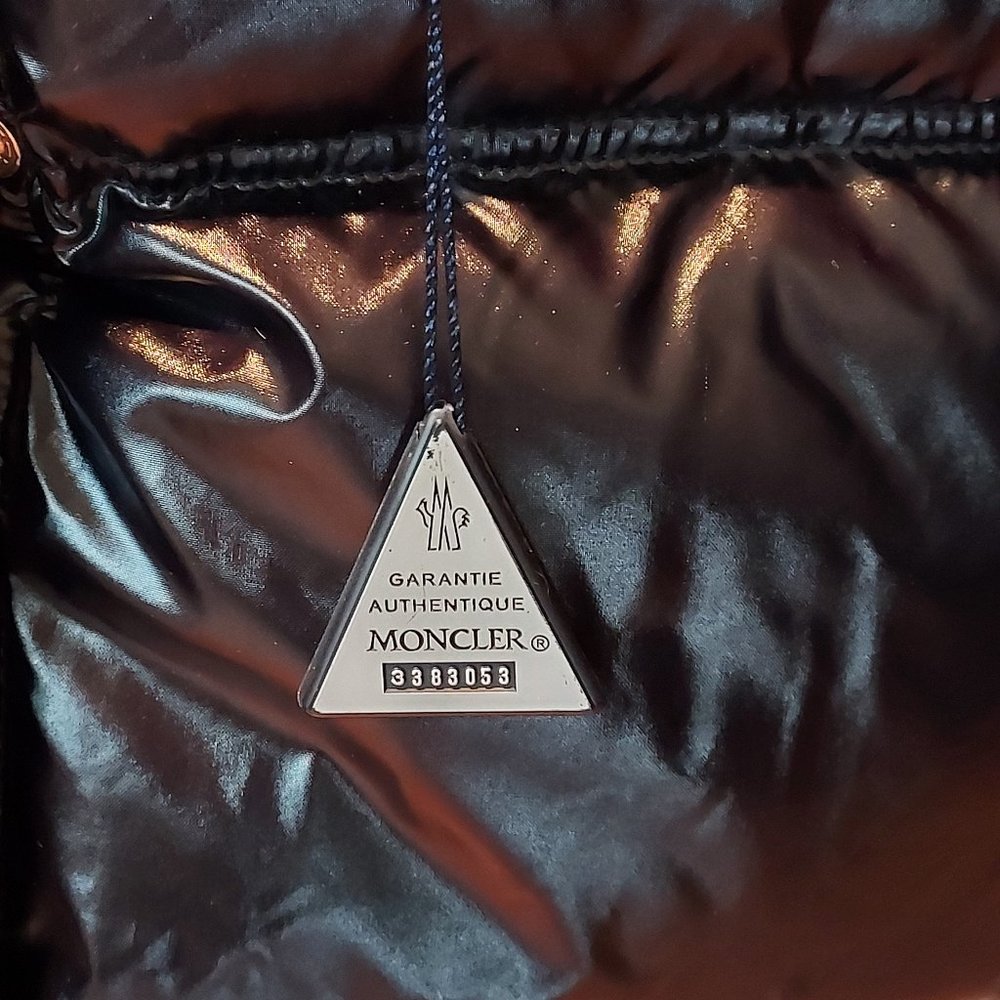 Moncler Down Jacket - Picture 7 of 9